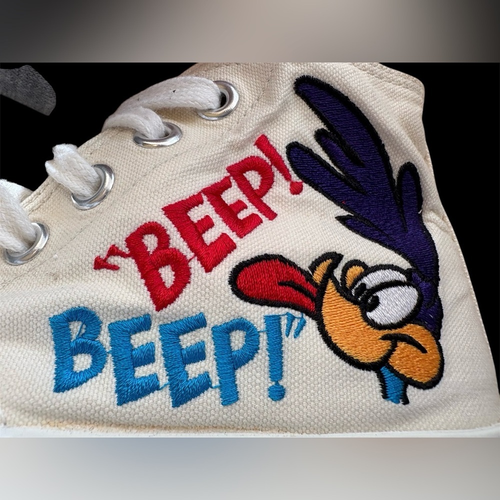 Keds Vintage 1993 Looney Tunes High Top Canvas Sneakers Size 6 - Picture 5 of 12
